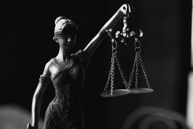 Photo by EKATERINA  BOLOVTSOVA: https://www.pexels.com/photo/a-grayscale-of-a-lady-justice-figurine-6077181/