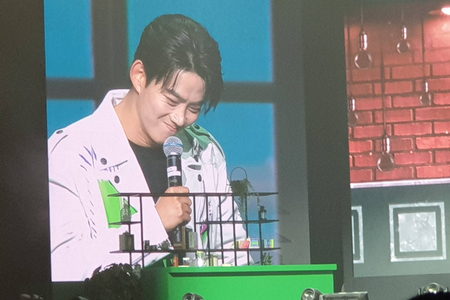 Fan meeting Ok Taecyeon 2PM di Kasablanka Hall, Jakarta Selatan, Sabtu (21/10/2023). Foto: DN. Mustika Sari/kumparan