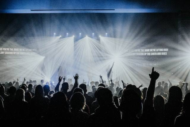 Ilustrasi Konser Ed Sheeran di Jakarta 2024. Sumber: Rachel Coyne /Unsplash
