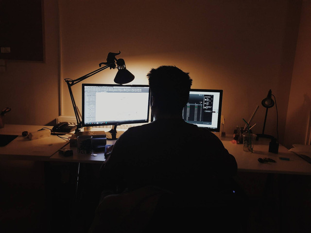 Ilustrasi Cara Memainkan Minesweeper, Foto: Unsplash/Oğuzhan Akdoğan