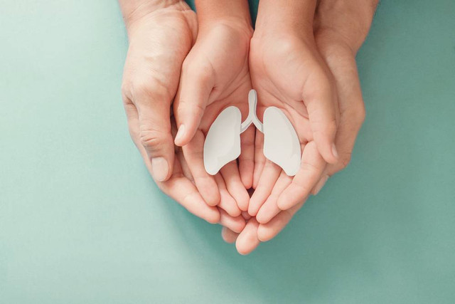 Ilustrasi anak sesak, TBC. Foto: SewCreamStudio/Shutterstock