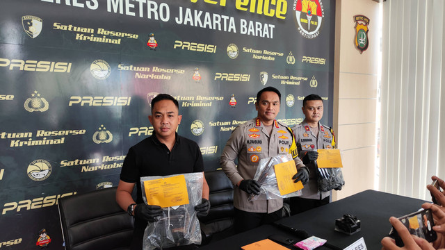 Jumpa pers pengungkapan kasus pembunuhan wanita di dekat Mal Central Park, Selasa (24/10/2023). Foto: Jonathan Devin/kumparan