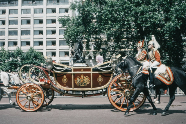 Ilustrasi contoh negara monarki (Unsplash)
