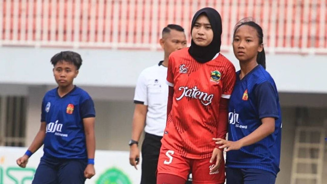 Yogyakarta melawan Jawa Tengah di Kualifikasi PON XXI 2024 Sepak Bola Wanita. Foto: Instagram/@pssijateng