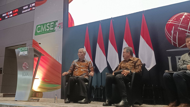 Investor Lo Kheng Hong dalam Seminar Utama Capital Market Summit and Expo 2023 di Main Hall BEI, Kamis (26/10/2023). Foto: Ghinaa Rahmatika/kumparan