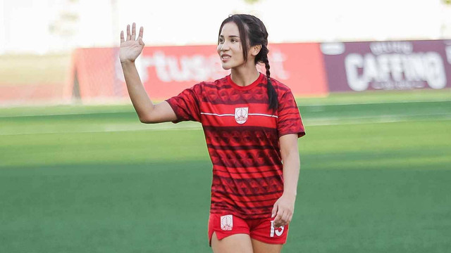 Pesepak bola wanita Shafira Ika. Foto: Instagram.com/shafiraikaputri13