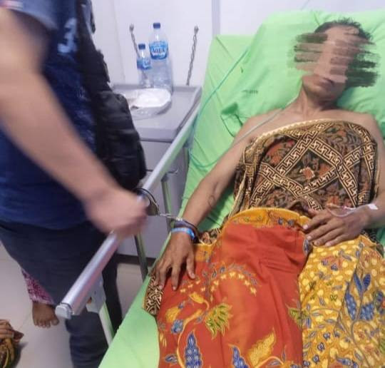 Pelaku MUH yang mengalami luka tusuk setelah berkelahi dengan 2 korban. (ist)