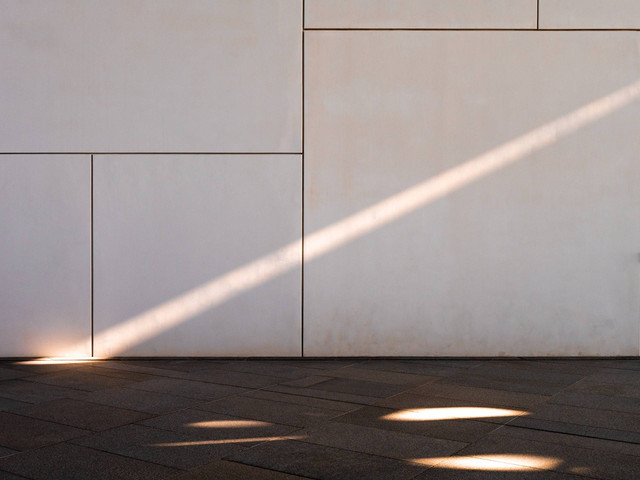 Ilustrasi Negative Space. Sumber foto: Unsplash