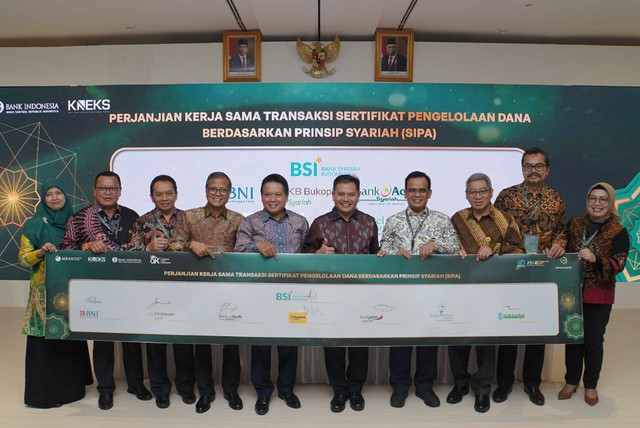BSI menjalin sinergi dan kolaborasi strategis dengan 15 lembaga keuangan untuk meningkatakn inklusi perbankan syariah dalam negeri. Foto: dok. BSI