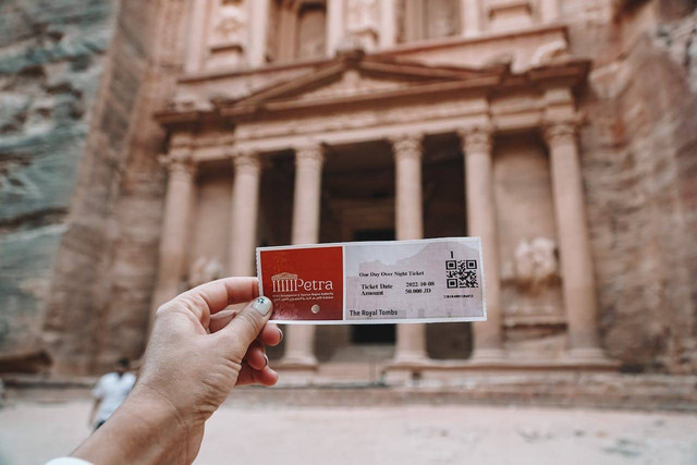 Ilustrasi Tiket Naik Gondola Ancol. Sumber Pexels esrageziyor