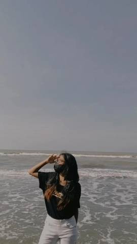 Foto di Pantai Blendung (Sumber : Dokumen Pribadi)