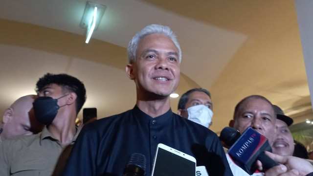 Bacapres PDIP, Ganjar Pranowo, dalam acara Deklarasi Relawan Damai Sejahtera (REDS) di Hotel Borobudur Jakarta, Jakarta Pusat, Sabtu (28/10/2023). Foto: Fadlan Nuril Fahmi/kumparan