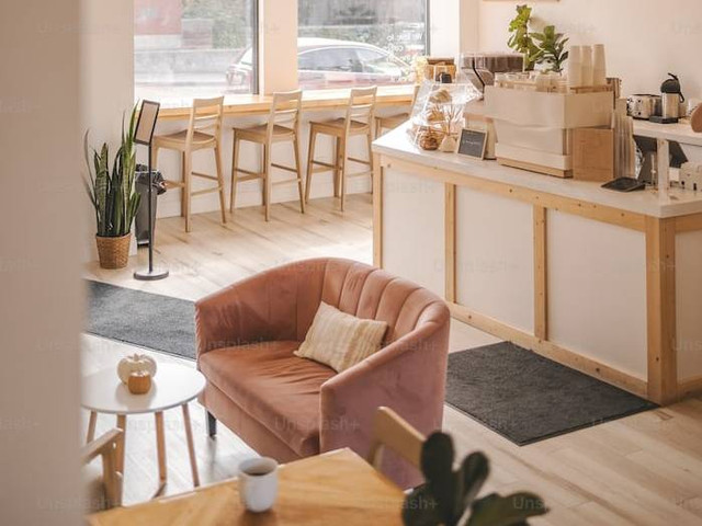 Ilustrasi tempat nongkrong outdoor di Jakarta. Sumber: unsplash.com/ unsplash+