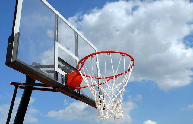 Variasi dan kombinasi permainan bola basket. Sumber: pexels.com/Pixabay