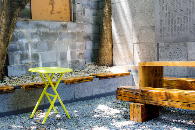 Tempat nongkrong outdoor di Bandung, foto hanya ilustrasi: Unsplash/Crystal Jo