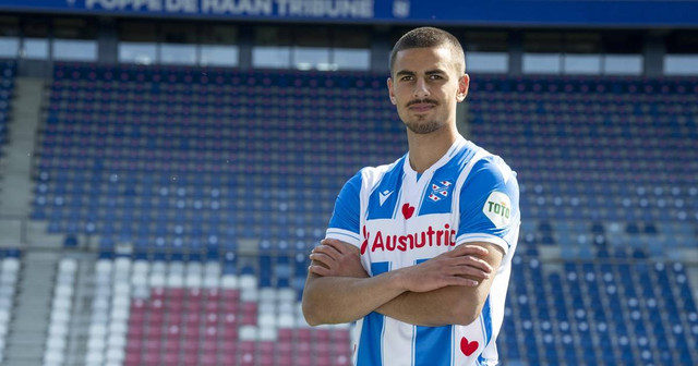 Hussein Ali, pemain Timnas Irak yang membela tim Belanda, SC Heerenveen. Ia lahir di Malmo, Swedia. Foto: SC Heerenveen