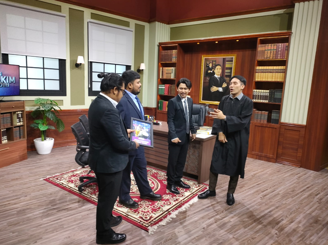 Sketsa Main Hakim Sendiri. Foto: Istimewa