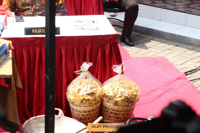 Keripik pisang narkoba yang diamankan polisi dari sebua rumah produksi di daerah Banguntapan, Bantul. Foto: Polres Bantul