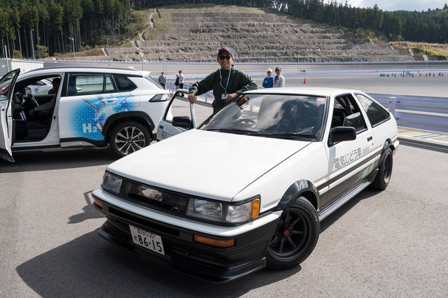 kumparan mendapat kesempatan ekslusif melihat langsung detail BEV Toyota AE86.  Foto: Dok. Istimewa
