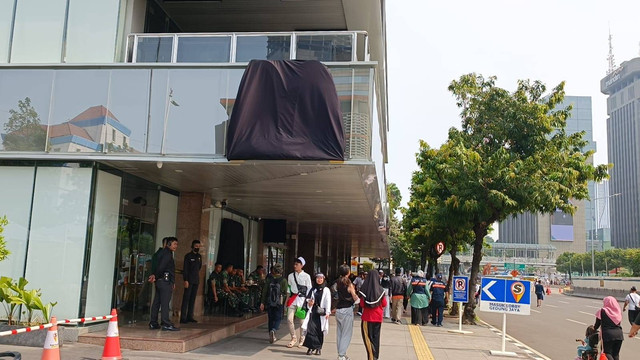 McDonald's Sarinah tutup pada Minggu (5/11/2023). Foto: Hedi/kumparan