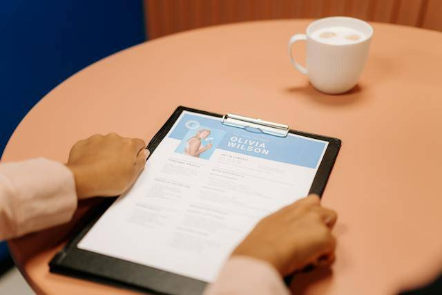 Apa saja yang diisi dalam identitas diri pada daftar riwayat hidup. Sumber: pexels.com