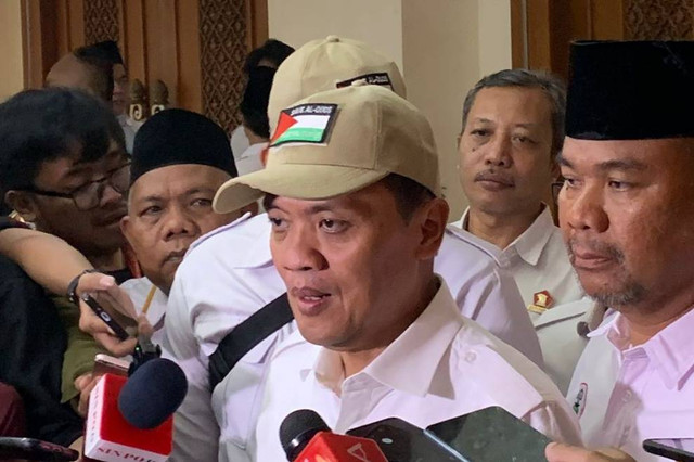 Waketum Partai Gerindra Habiburokhman di Hotel Sahid Jaya, Jakarta, Minggu (5/11/2023). Foto: Luthfi Humam/kumparan