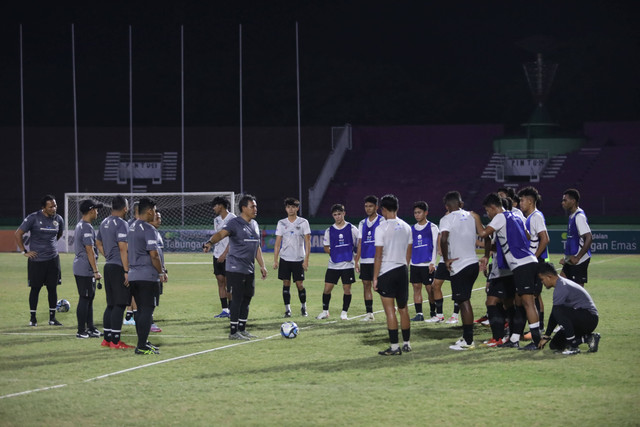 Latihan Timnas U-17 Indonesia di Stadion Gelora Delta Sidoarjo, Sidoarjo, pada Minggu (5/10). Foto: PSSI
