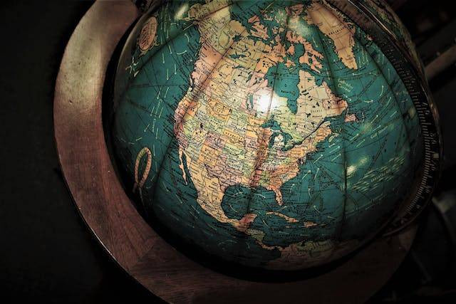 Bagaimana bumi bergerak. Foto hanya ilustrasi. Sumber: Pexels/Pixabay