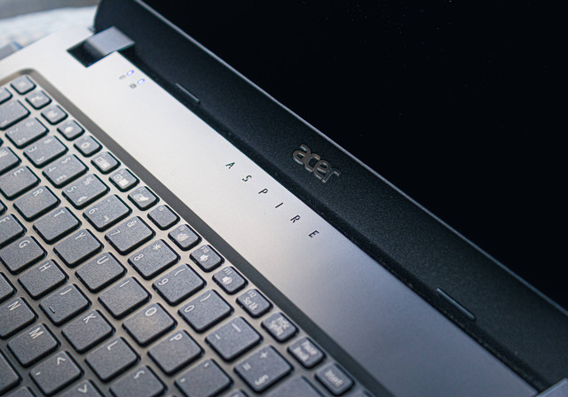 Cara Menghidupkan Lampu Keyboard Laptop Acer, Foto Hanya Ilustrasi: Unsplash/Raphael Brasileiro