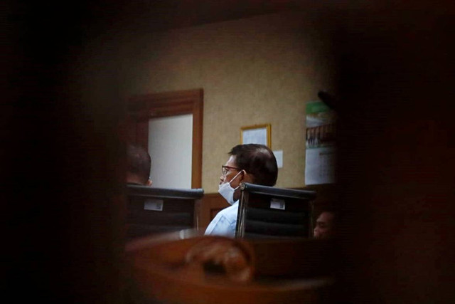 Mantan Menkominfo Johnny G. Plate menjalani sidang vonis di PN Jakarta Pusat, Rabu (8/11/2023). Foto: Aditia Noviansyah/kumparan