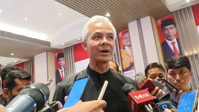 Ganjar Pranowo di acara Pembekalan PMI ke Korea Selatan di Hotel El Royale, Kepala Gading, Jakarta Utara, Kamis (8/11/2023). Foto: Thomas Bosco/kumparan