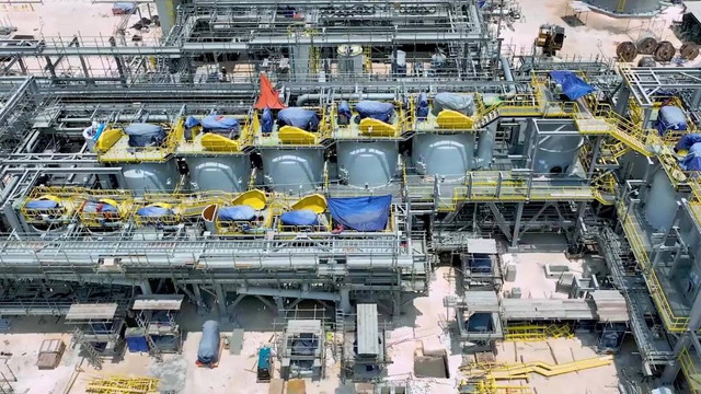 Perkembangan pembangunan smelter PT Freeport Indonesia di Gresik, Jawa Timur, per 9 November 2023. Foto: PTFI
