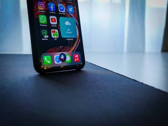 ilustrasi cara reset iPhone seperti baru. Foto: unsplash.com. 