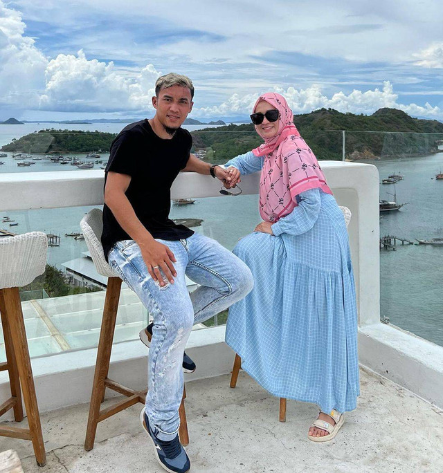 Okie Agustina dan Gunawan Dwi Cahyo. Foto: Instagram @gunawandwicahyo13