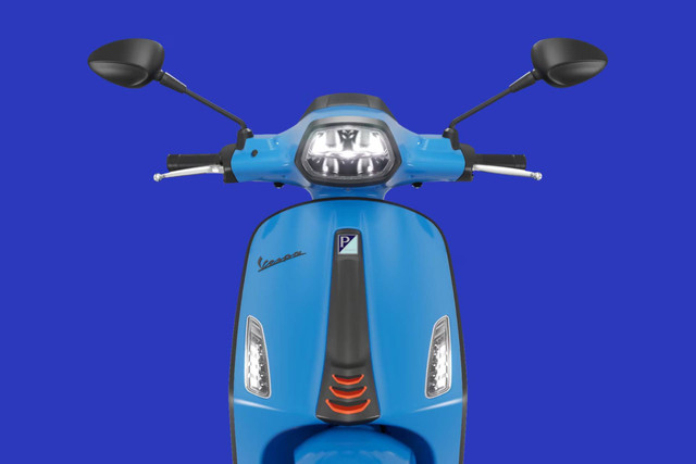 Wujud Vespa Sprint model terbaru dengan penyegaran desain. Foto: Piaggio