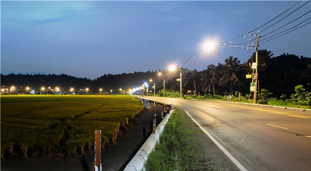 Foto Jalan Poros Desa di Desa Banyukapah Kecamatan Kedungdung Kabupaten Sampang, Sumber: Dok. Pribadi Imam Sahroni Darmawan
