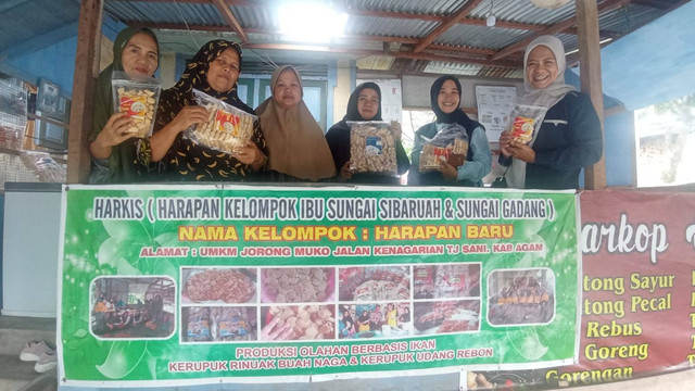 Ilustrasi Visiting UMKM dari Universitas Andalas Bekerja Sama dengan DKP Sumbar. Sumber: Dokumentasi Pribadi.