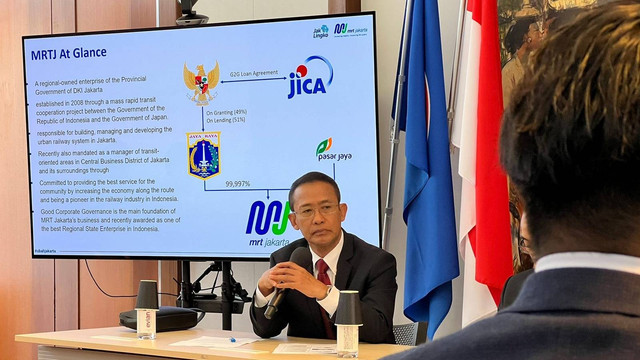 Direktur PT MRT Jakarta Tuhiyat, pada investment forum di Kedutaan Besar Republik Indonesia (KBRI) Tokyo di, Tokyo, Jepang, Senin (13/11/2023). Foto: Haya Syahira/kumparan