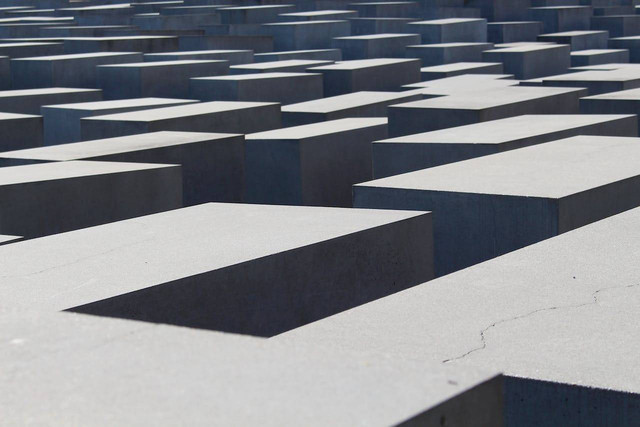 Ilustrasi dampak Holocaust. Sumber: Pixabay/pexels.com