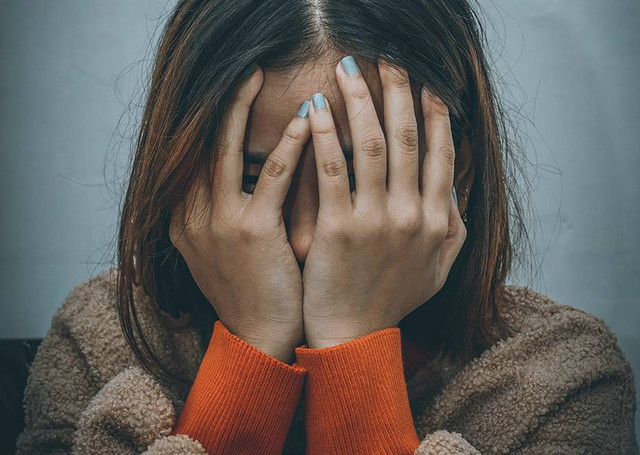 Ilustrasi apa saja bentuk dari cyberbullying. Sumber: www.unsplash.com