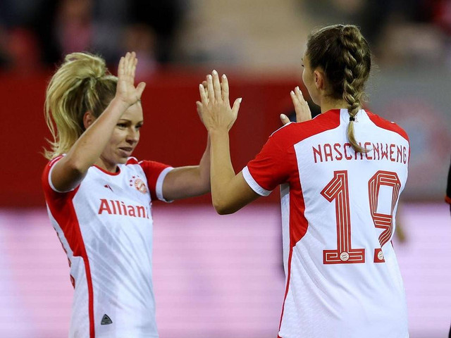 Bayern Muenchen vs. AS Roma di Liga Champions Wanita 2023/24 Foto: UEFA