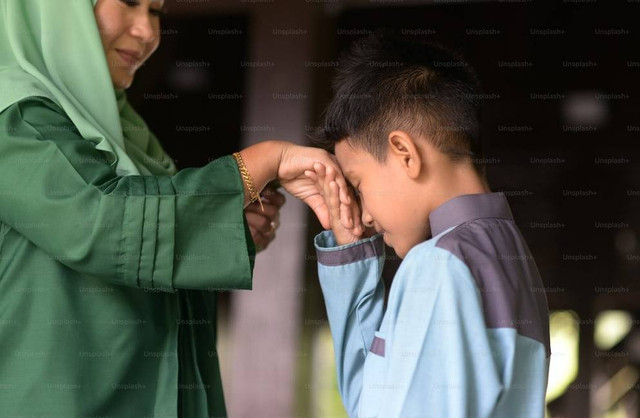 Ilustrasi Apakah Sah Puasa Orang yang Sudah Mumayyiz? Jelaskan! , Sumber Unsplash/Getty Images