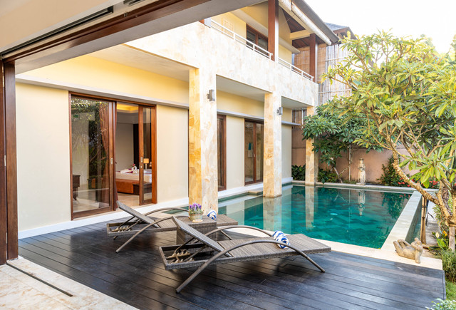 Villa di Batu untuk 20 Orang, Foto Hanya Ilustrasi: Unsplash/Daniel Faust