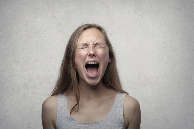 Ilustrasi split personalitu adalah. Sumber foto: pexels/Andrea Piacquadio.