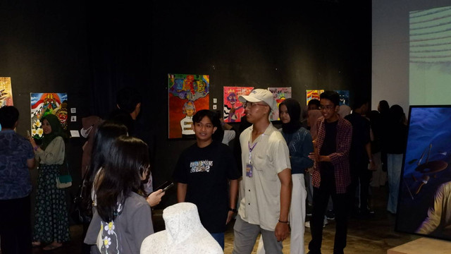 Pameran seni yang dilaksanakan mahasiswa Ilmu Komunikasi FISIP Untan. Foto: Rizky Prapurna Bakti/Hi!Pontianak