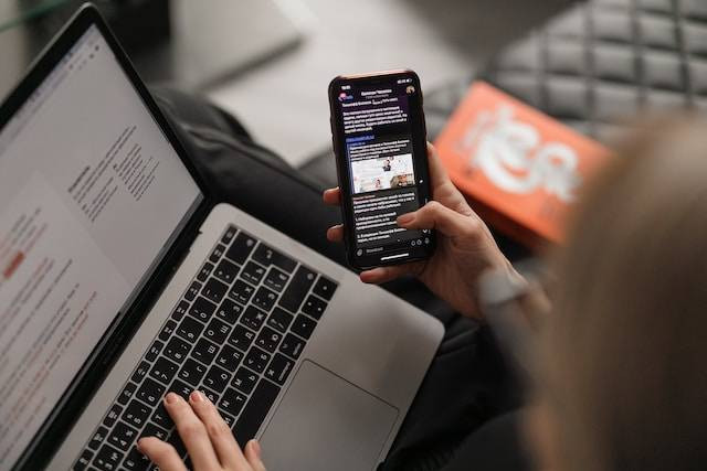 Ilustrasi tugas mitra statistik BPS. Foto: Unsplash