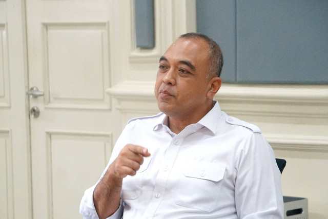 Ketua DPD Golkar DKI Jakarta, Ahmed Zaki Iskandar, saat berkunjung ke kumparan, Kamis (23/11/2023). Foto: Melly Meiliani/kumparan