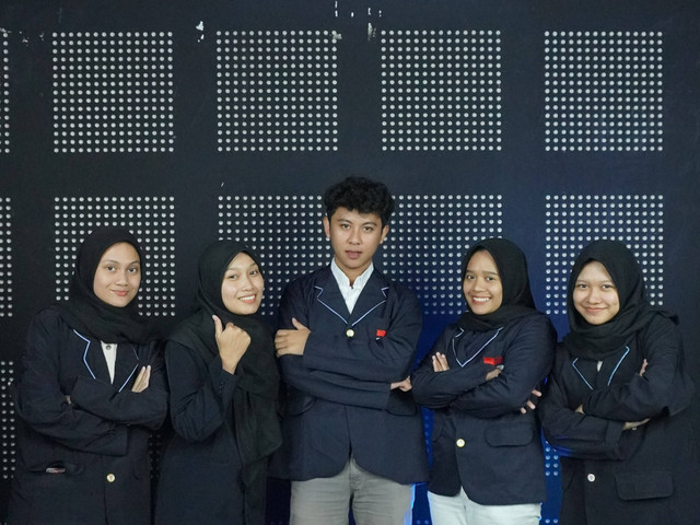 Tim Anti Waste PKM RSH Banyumas Anti Waste IT Telkom Purwokerto