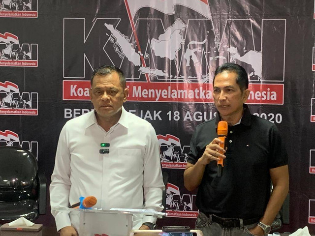 Presidium Koalisi Aksi Menyelamatkan Indonesia (KAMI) Gatot Nurmantyo Sampaikan Sikap KAMI Terhadap Pemilu 2024. Foto: Paulina Herasmaranindar/kumparan
