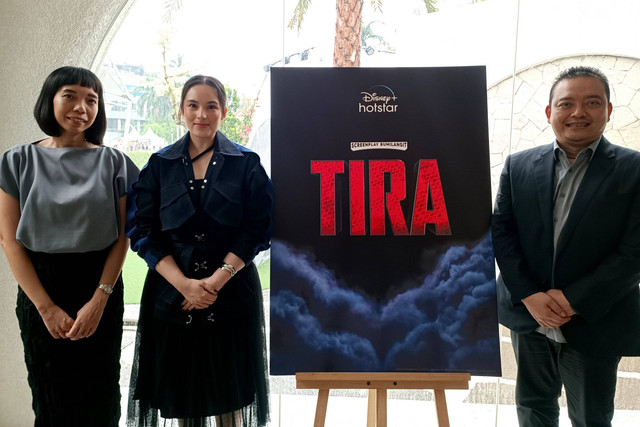 Wawancara eksklusif bersama kreator Tira, Produser - Bismarka Kurniawan, Cast Tira - Chelsea Islan sebagai Suci/Tira dan Head Writer- Aline Djayasukmana di Pulau Satu & Dome Senayan Park, Jumat (24/11). Foto: Dok. Istimewa